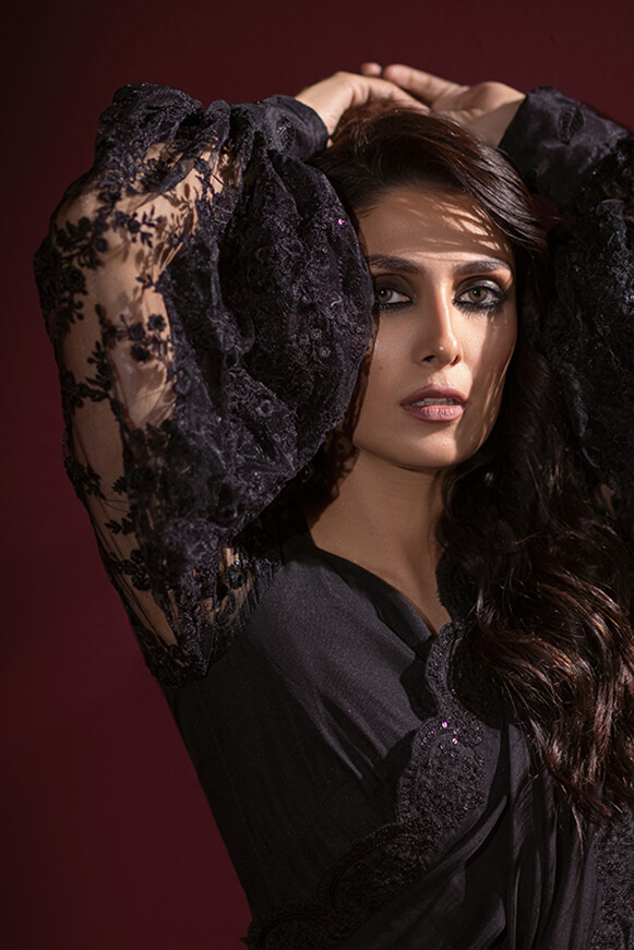 Black Saree - Image 6